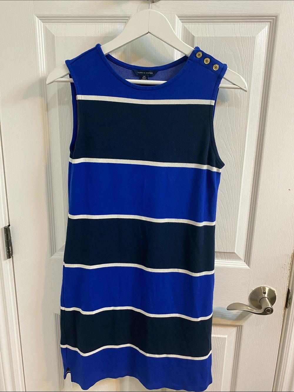 Tommy Hilfiger sleeveless knit shift dress blue, black, and white stripes Small